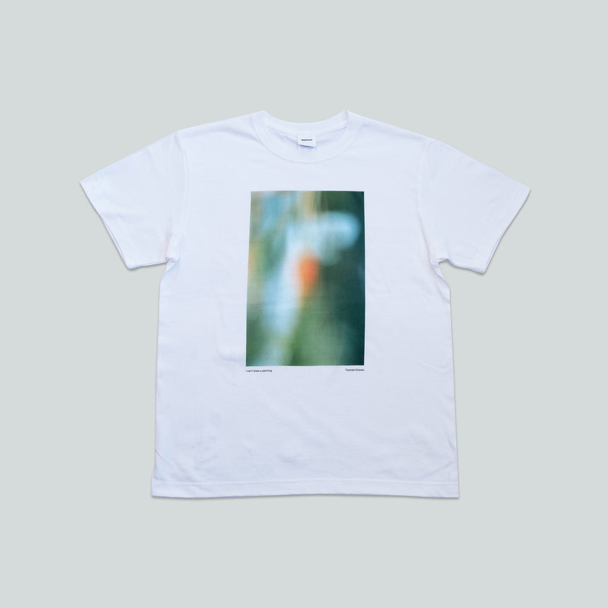 Printed T-shirt (front print) from "私は絵が描けない" / 北岡稔章